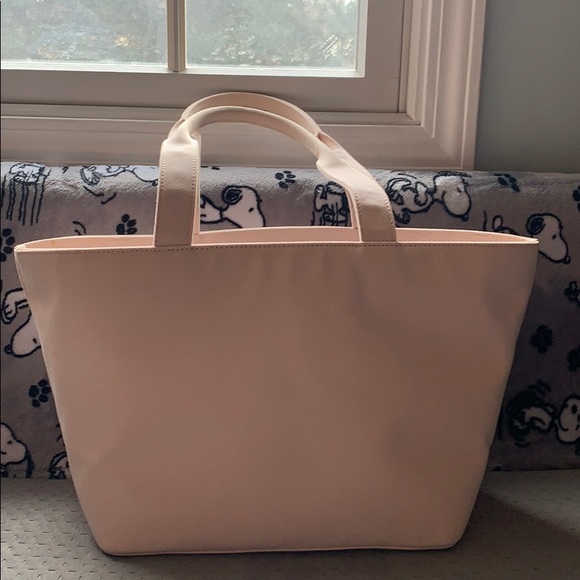 Adorable Kate Spade Handbag - Picture 2 of 7